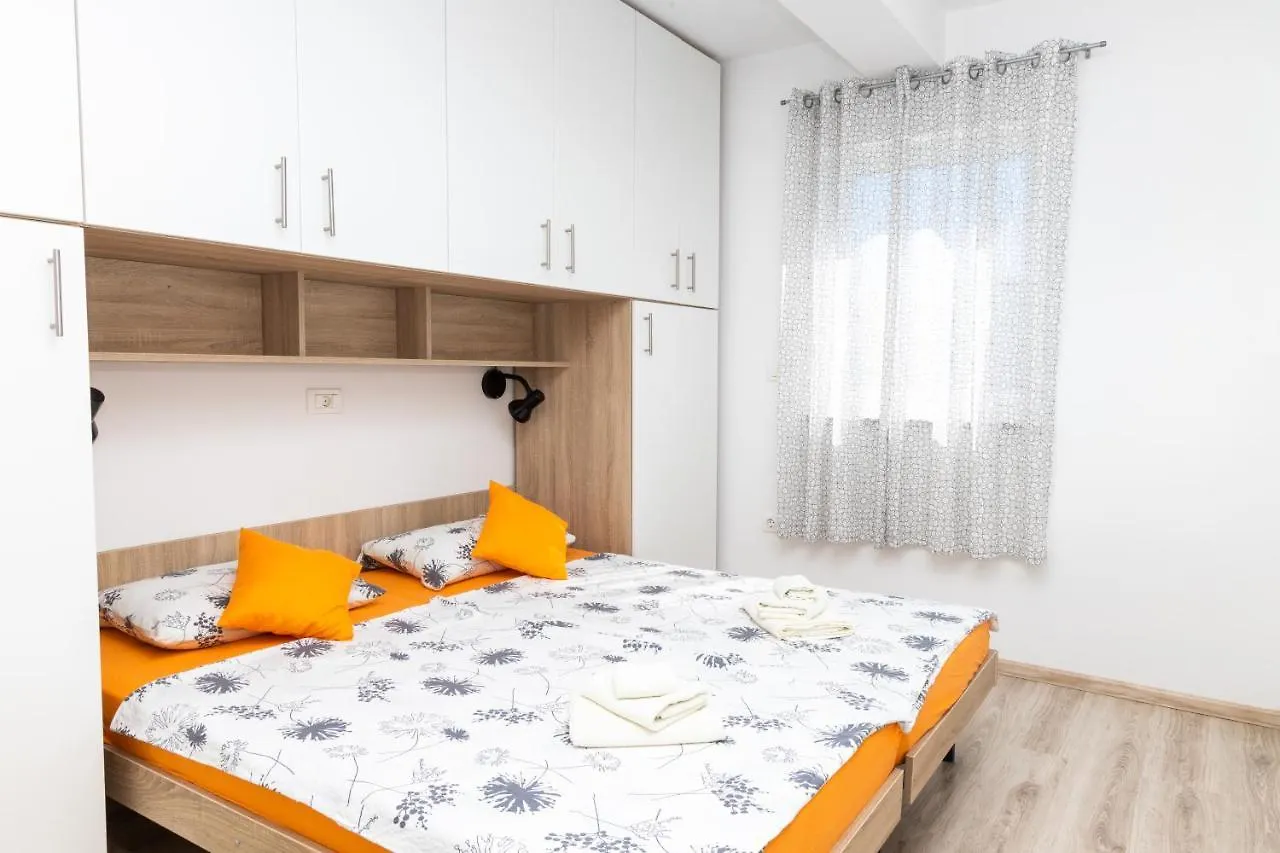 פורץ Apartmani Pranjic
